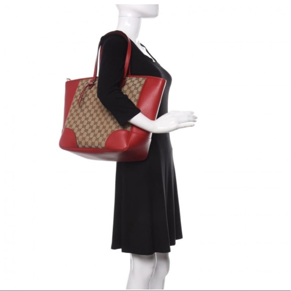 Authentic GUCCI Monogram Medium Bree Zippered Shoulder Bag - Picture 14 of 14